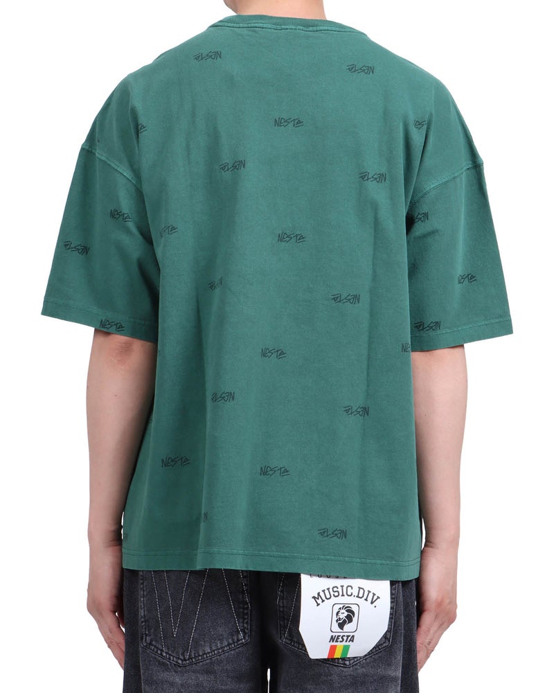 グリーン：174cm62kg(Lサイズ着用)