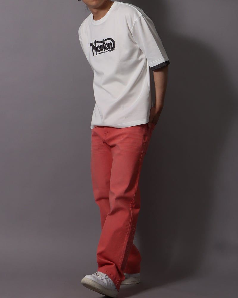 ピンク：178cm/75kg(Lサイズ着用)