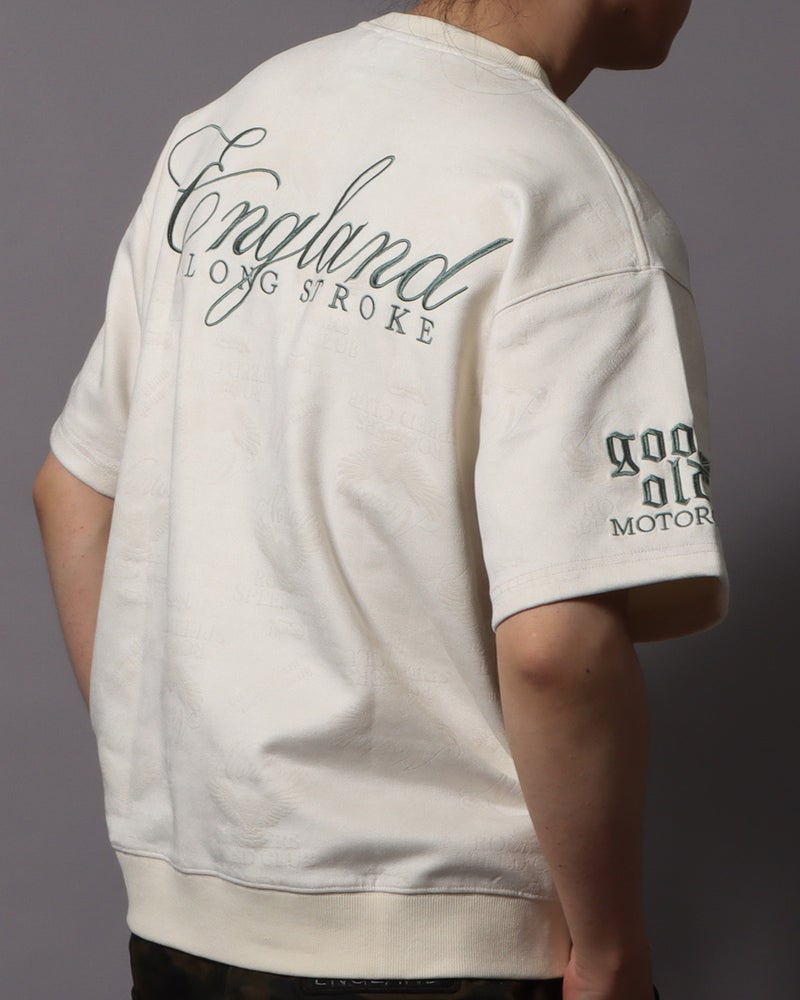 オフホワイト：178cm/75kg(Lサイズ着用)