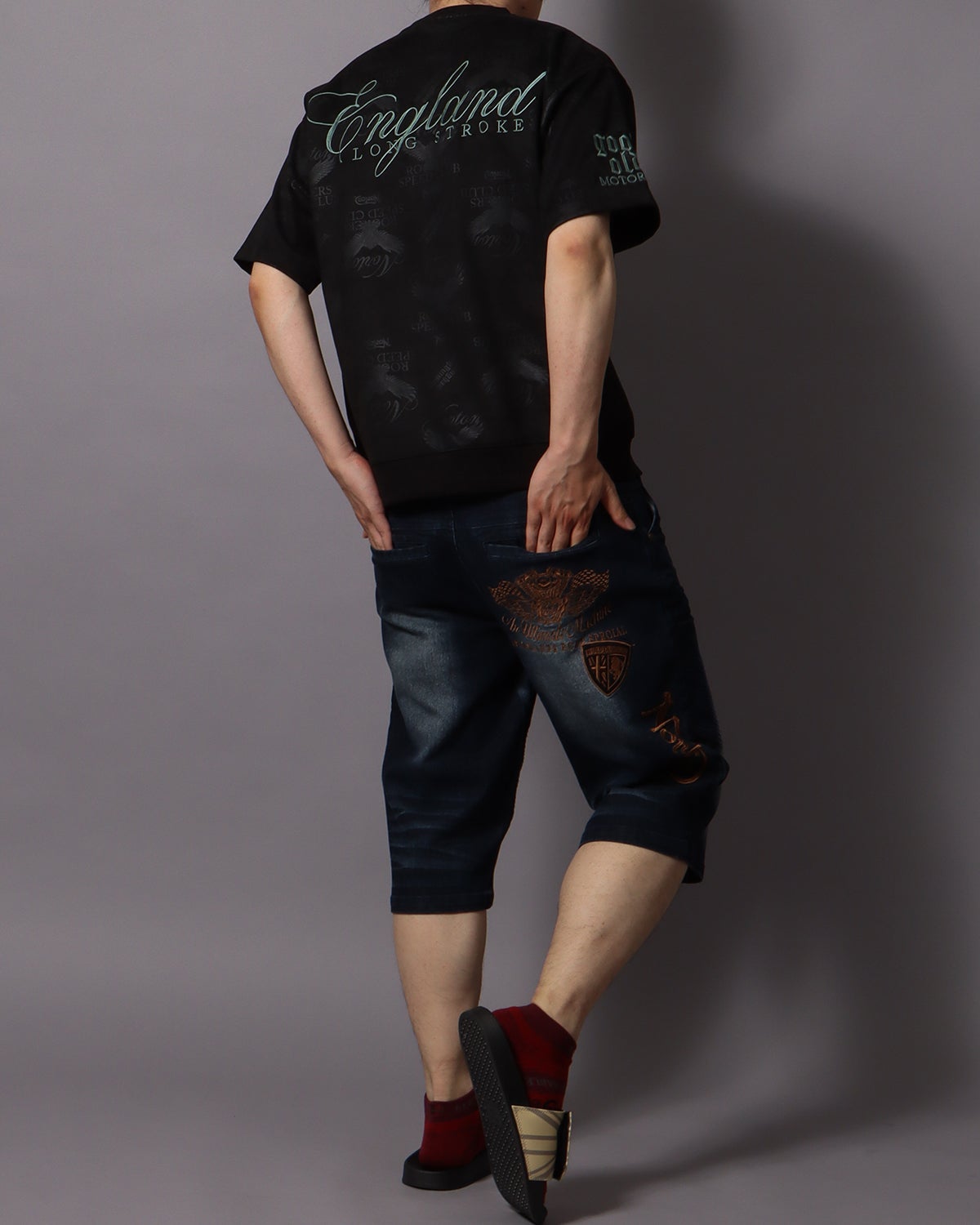 ブラック：178cm/75kg(Lサイズ着用)