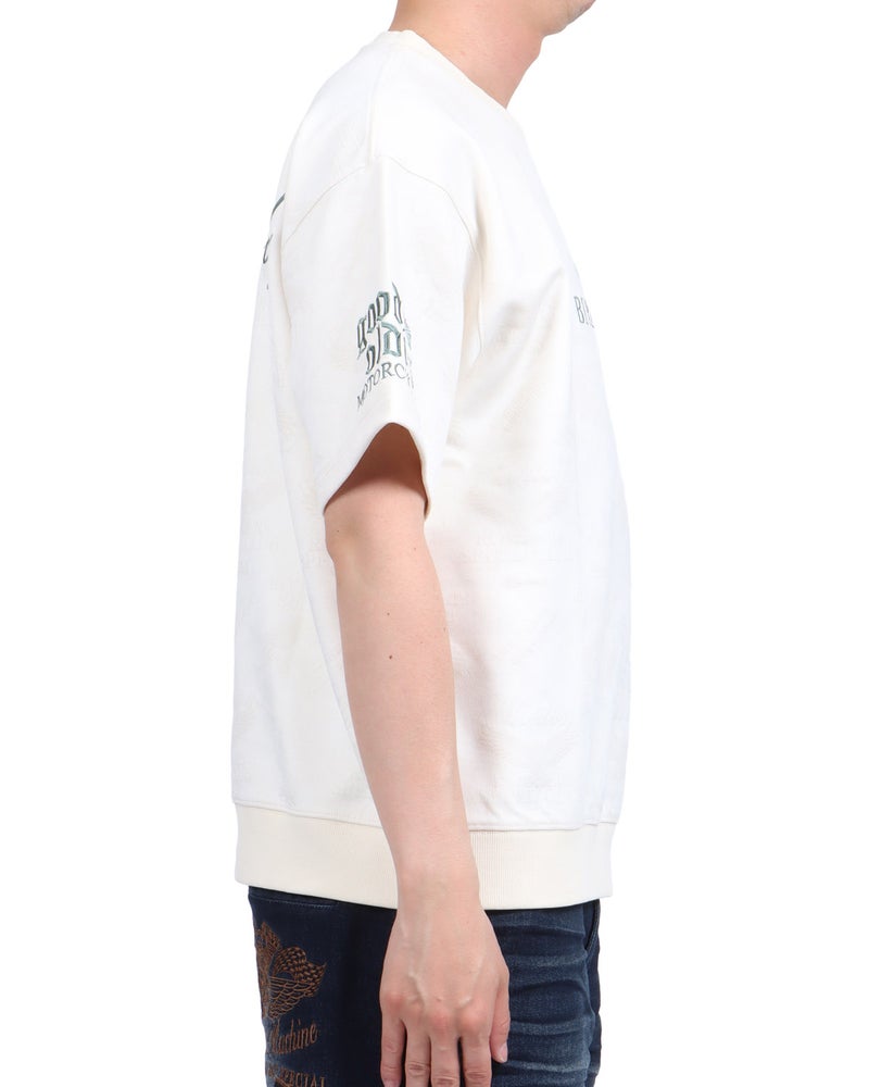 オフホワイト：174cm62kg(Lサイズ着用)