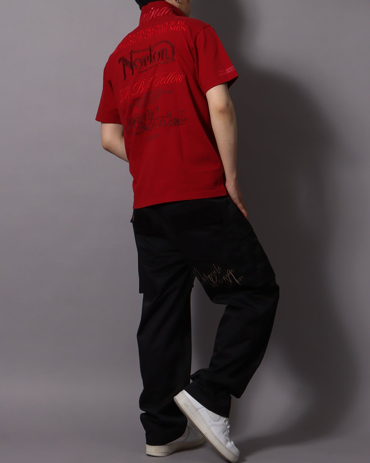 ダークレッド：178cm/75kg(Lサイズ着用)