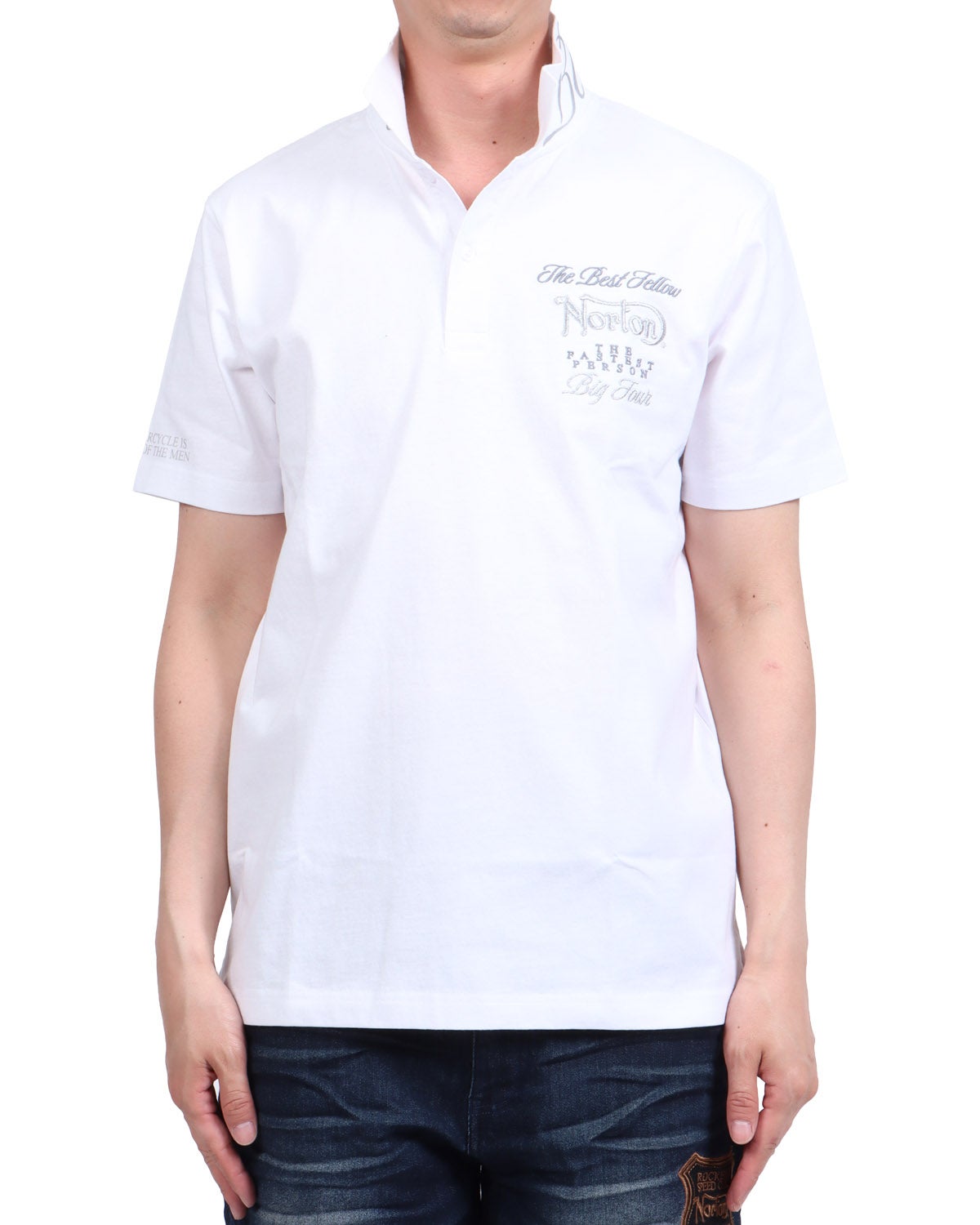 ホワイト：174cm62kg(Lサイズ着用)