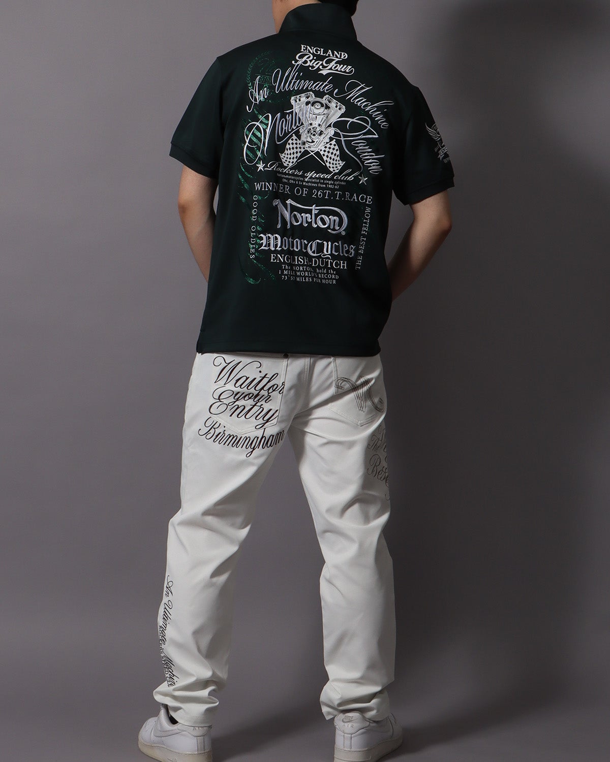 グリーングレー：178cm/75kg(Lサイズ着用)