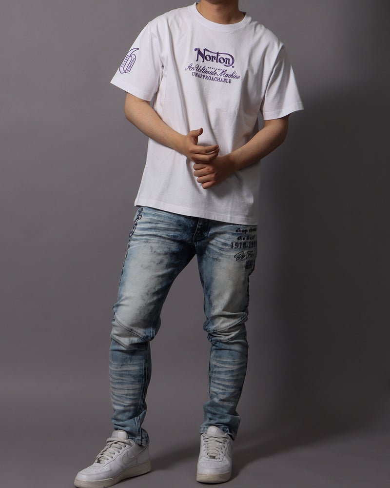 ホワイト：178cm/75kg(Lサイズ着用)