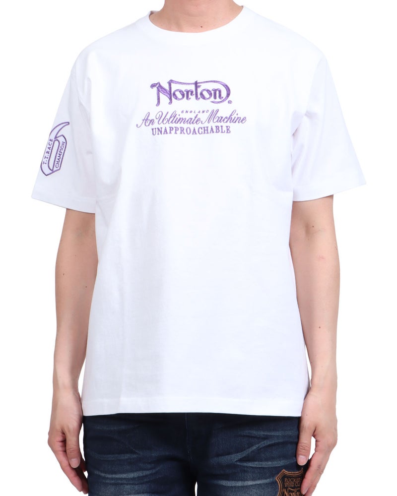 ホワイト：174cm62kg(Lサイズ着用)