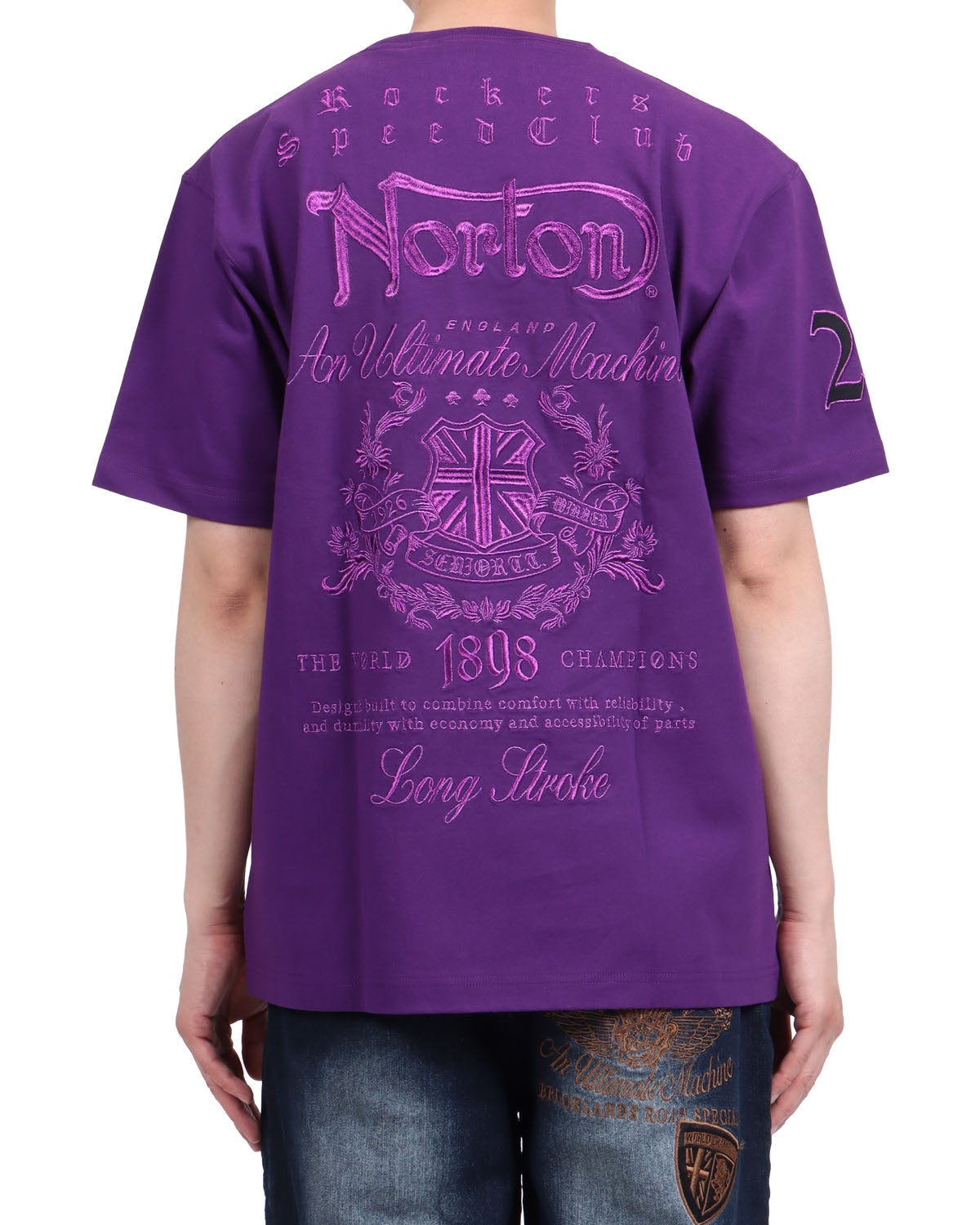 ダークパープル：174cm62kg(Lサイズ着用)