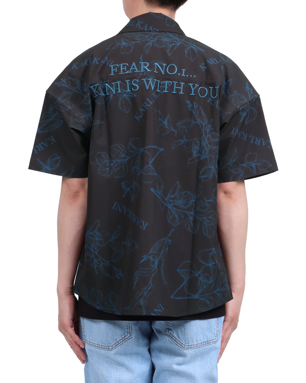 ブラック：174cm62kg(Lサイズ着用)