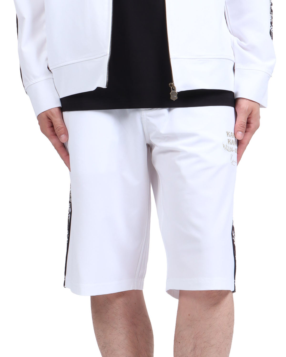 ホワイト：174cm62kg(Lサイズ着用)