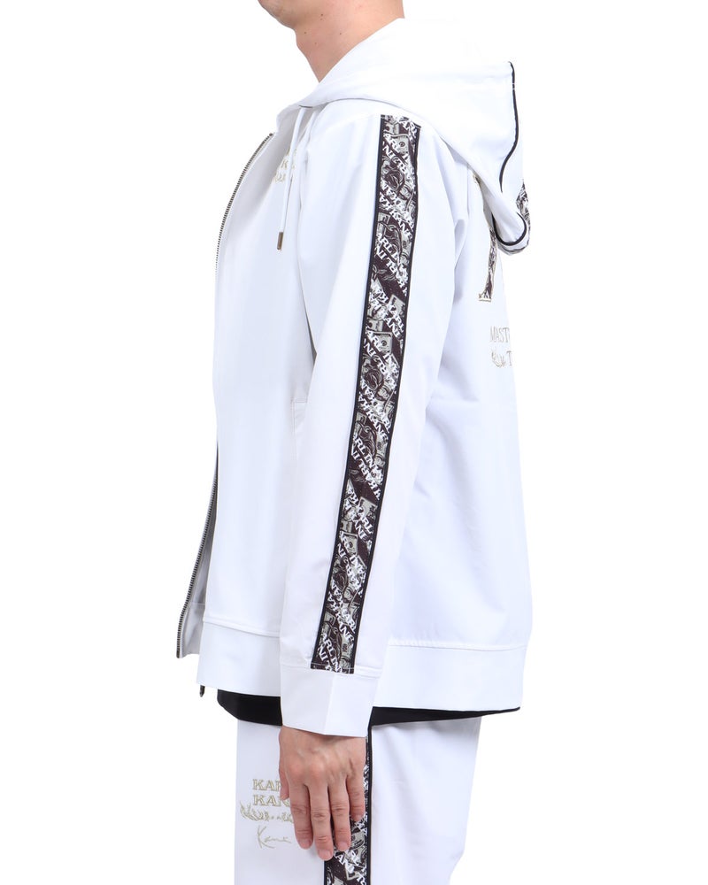 ホワイト：174cm62kg(Lサイズ着用)