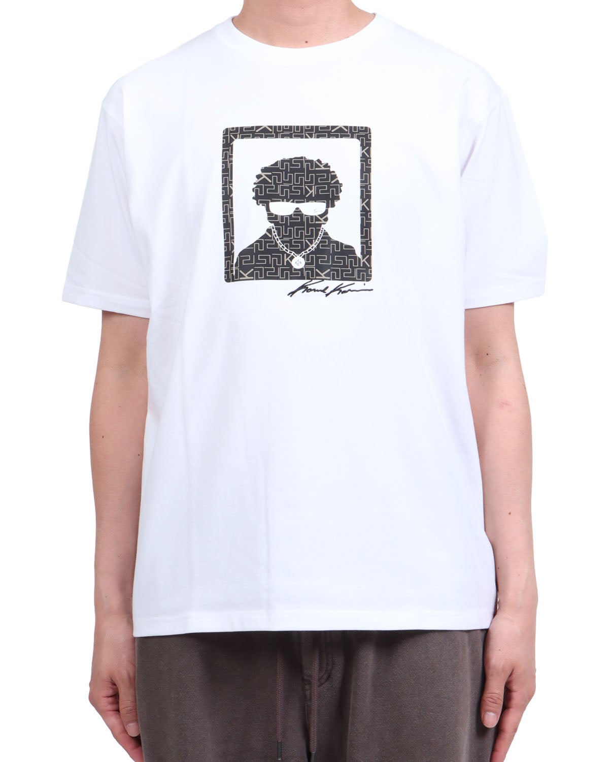 ホワイト：174cm62kg(Lサイズ着用)