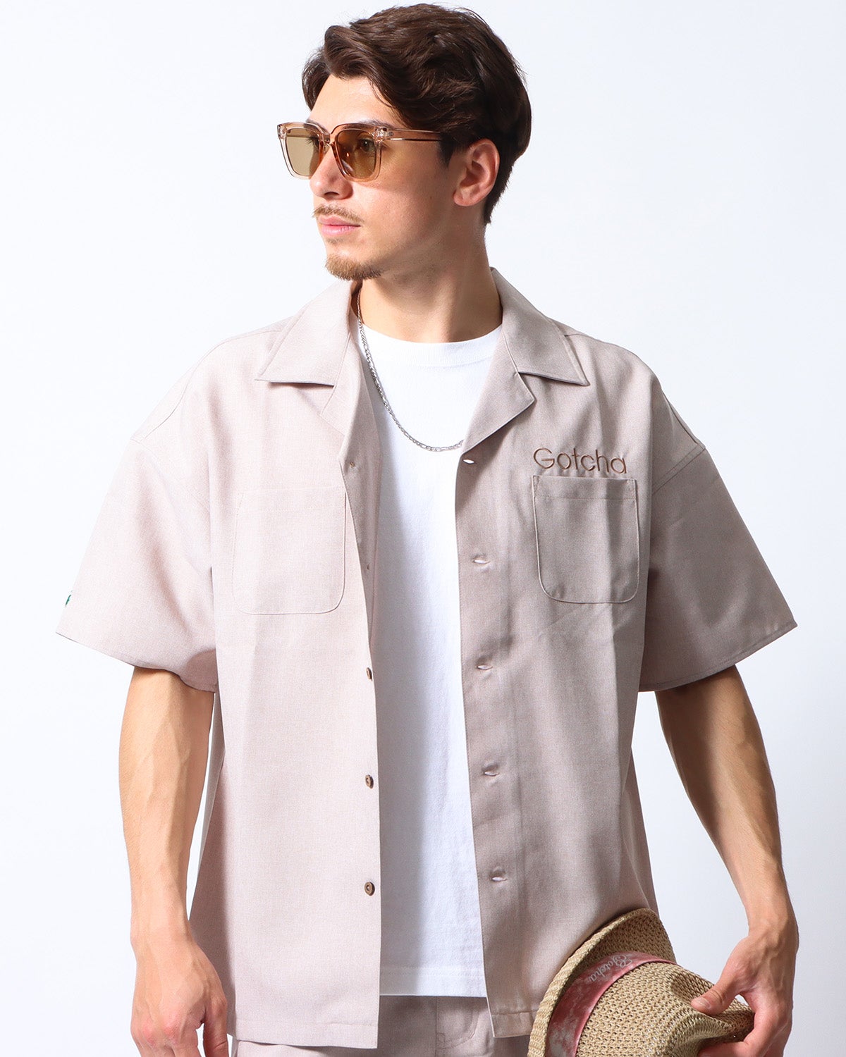 ベージュ：180cm/70kg(Lサイズ着用)