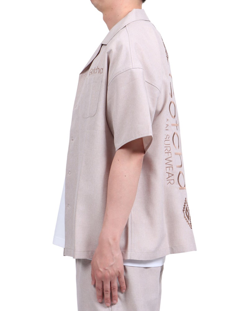 ベージュ：174cm62kg(Lサイズ着用)