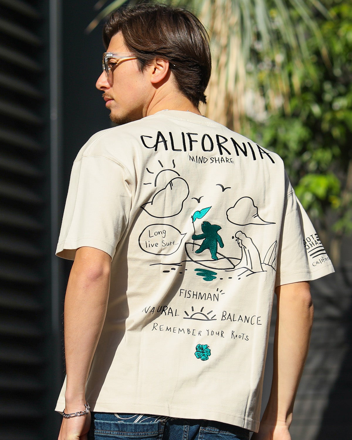 サンドベージュ：180cm/70kg(Lサイズ着用)