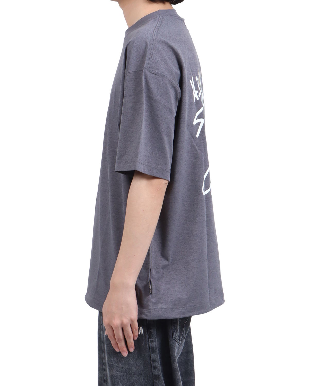 チャコール：173cm63kg(Lサイズ着用)