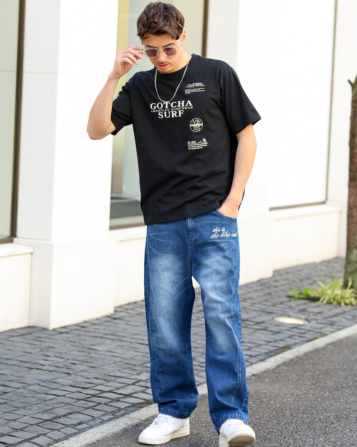 インディゴ：180cm/70kg(Lサイズ着用)