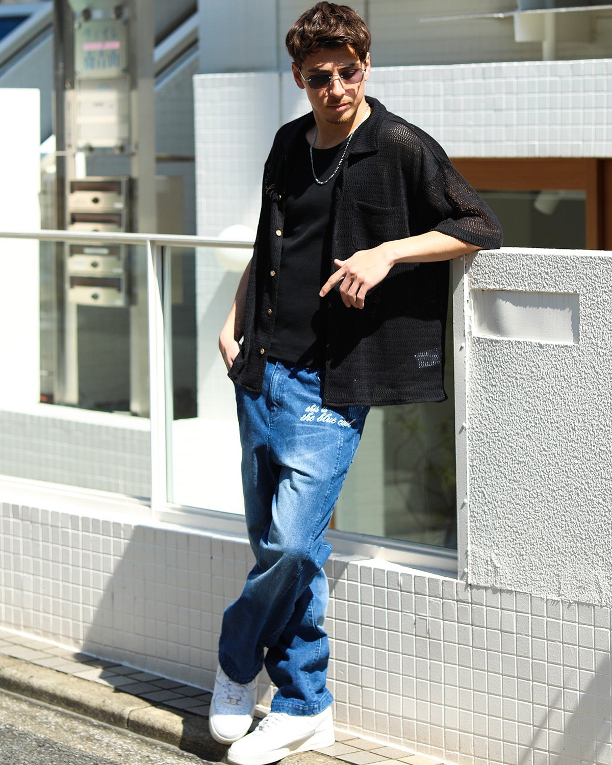 インディゴ：180cm/70kg(Lサイズ着用)