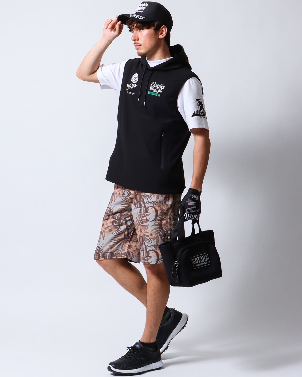 ブラック：180cm/70kg(Lサイズ着用)
