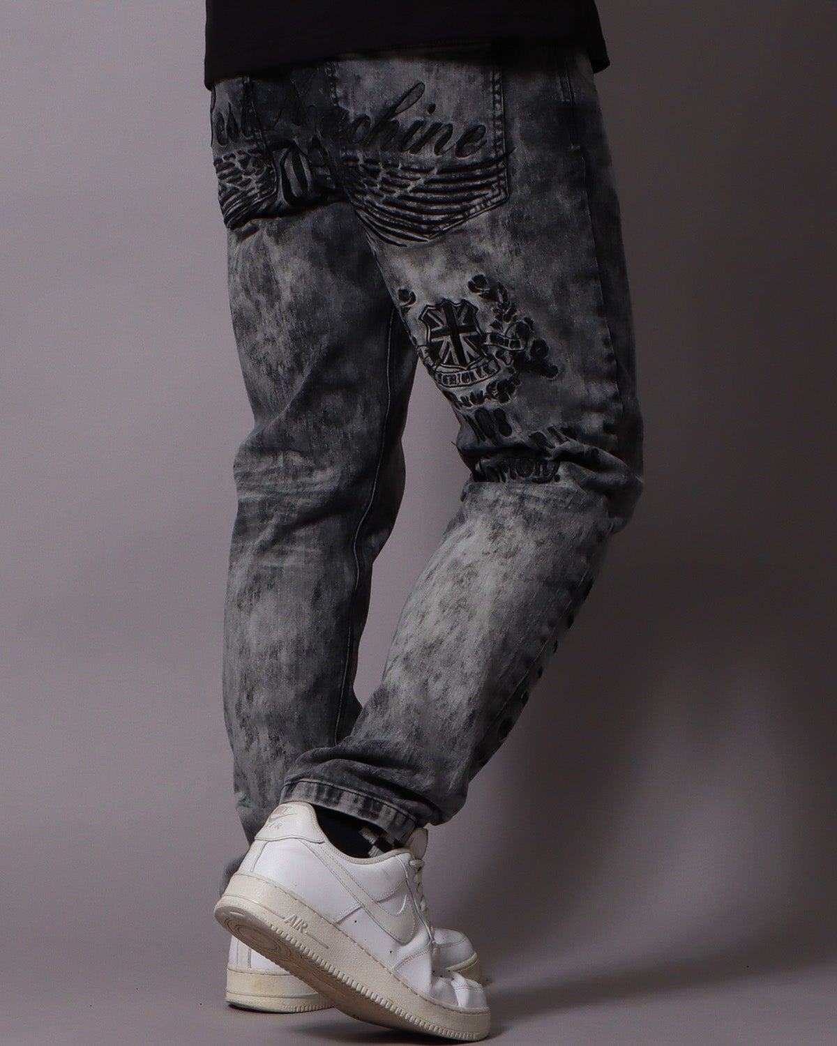 ブラック：178cm/75kg(Lサイズ着用)