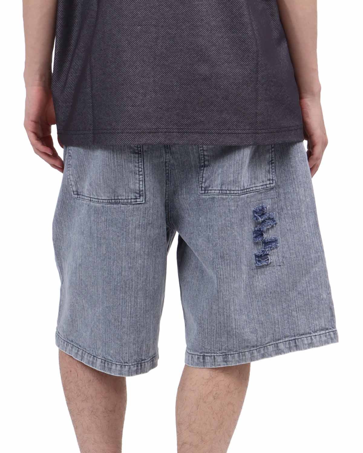 インディゴ：173cm63kg(34inc着用)