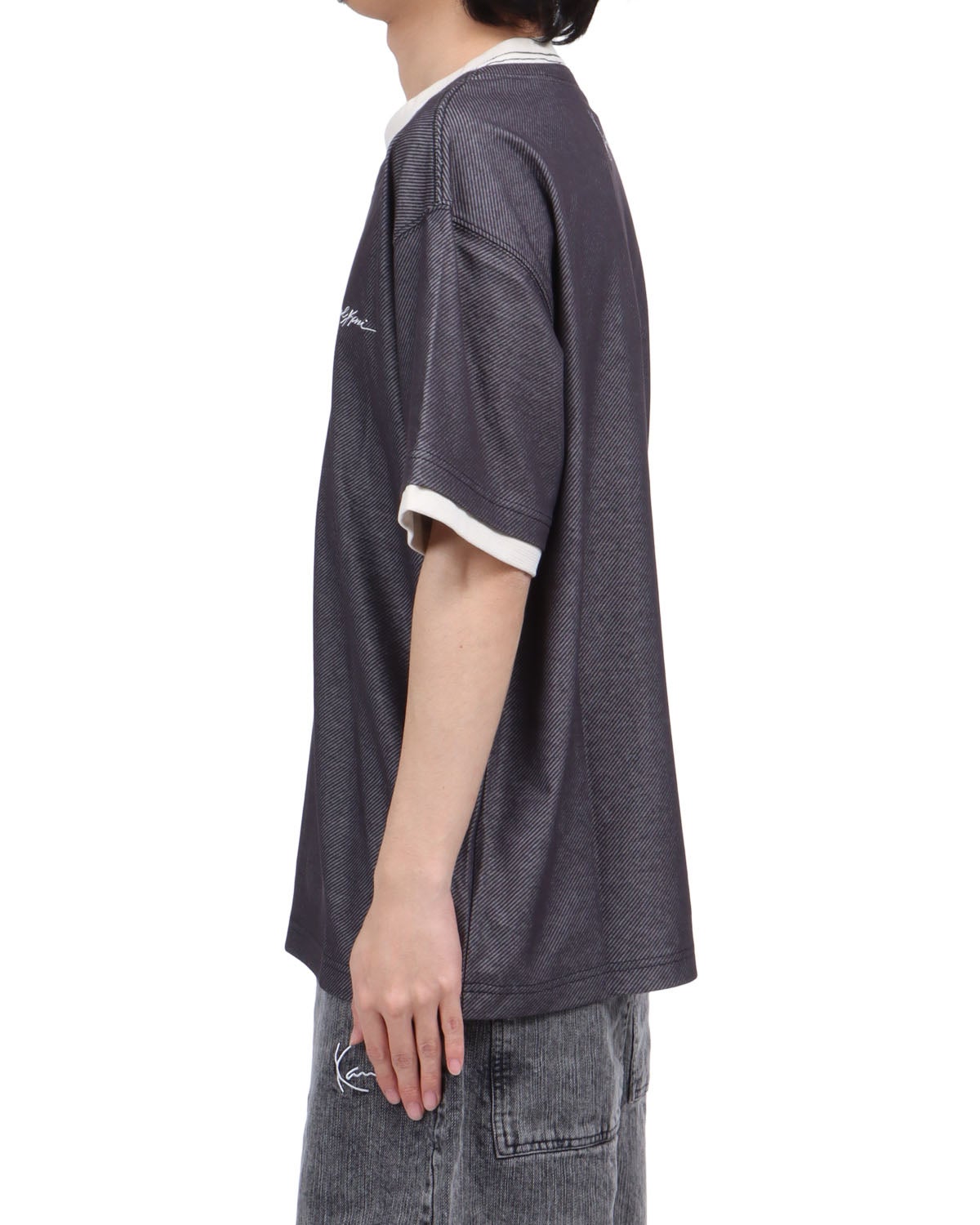 ブラック：173cm63kg(Lサイズ着用)