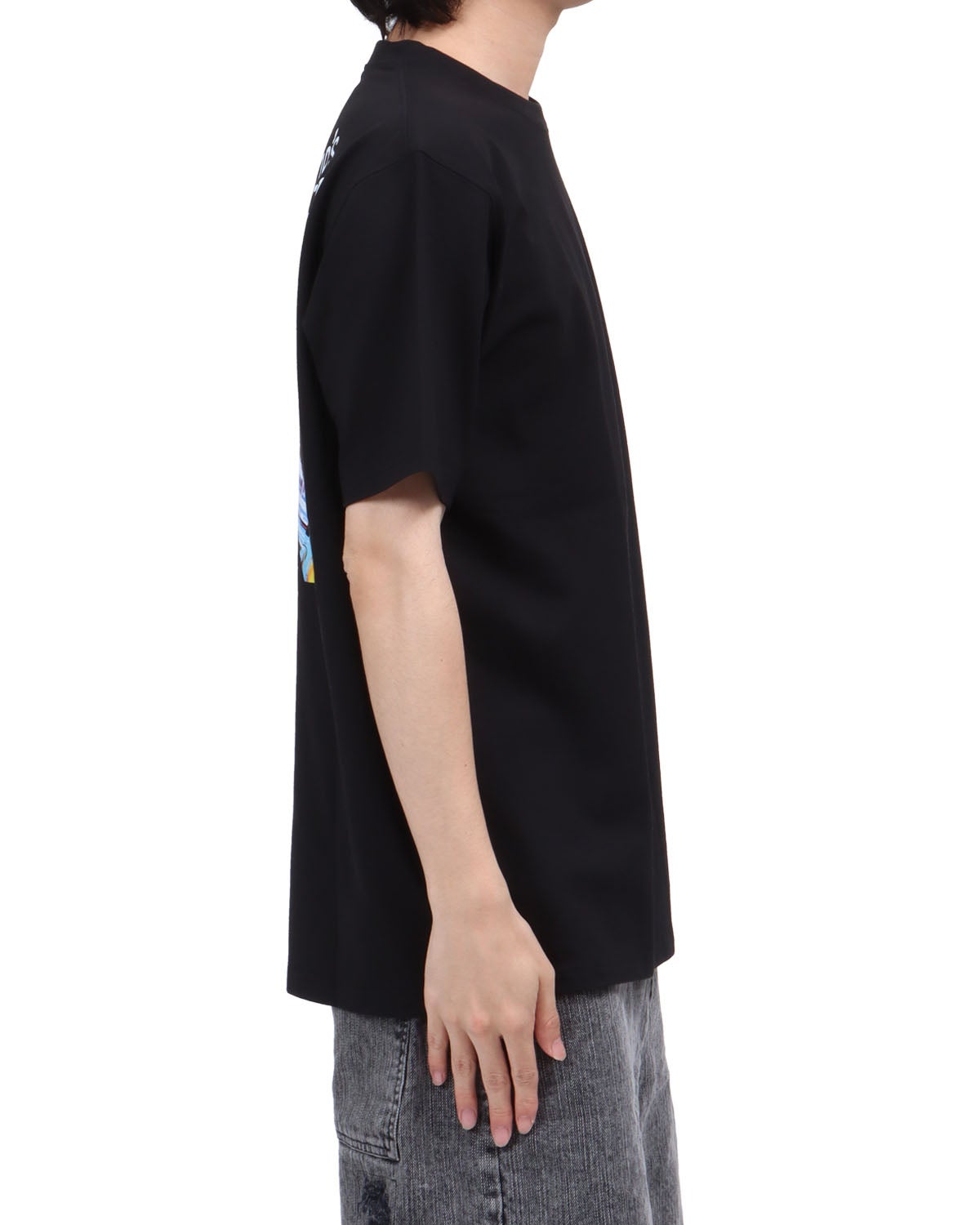 ブラック：173cm63kg(Lサイズ着用)