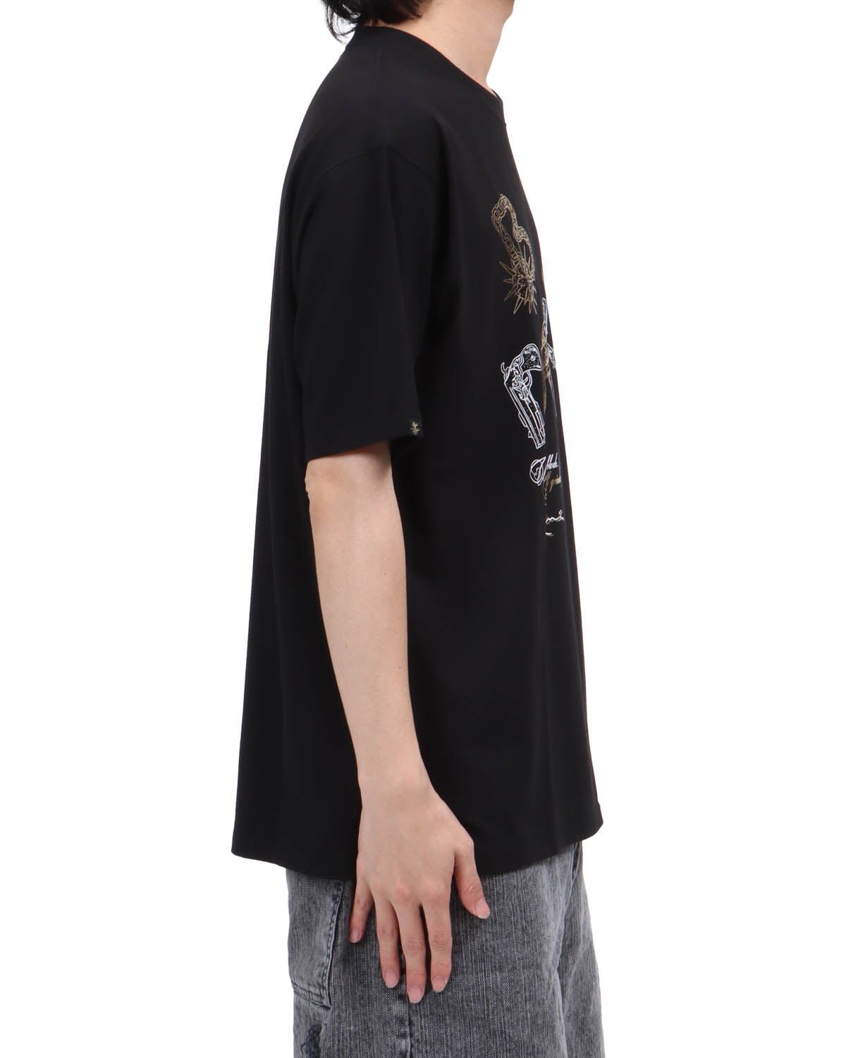 ブラック：173cm63kg(Lサイズ着用)