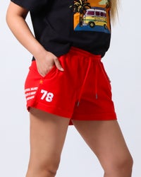 レッド：167cm(Mサイズ着用)