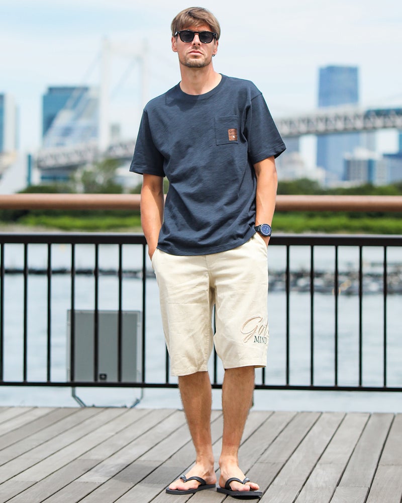 ベージュ：183cm/70kg(Lサイズ着用)