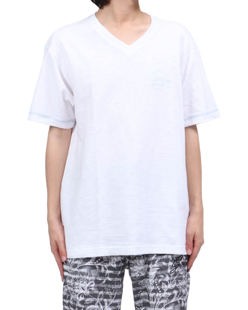 ホワイト：173cm63kg(Lサイズ着用)