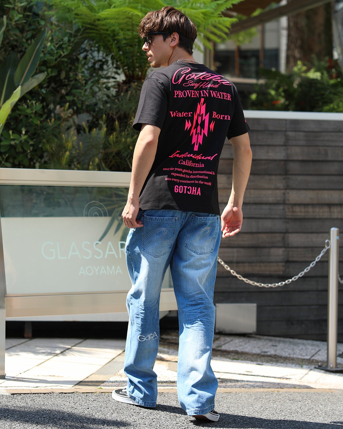 ブラック：180cm/70kg(Lサイズ着用)