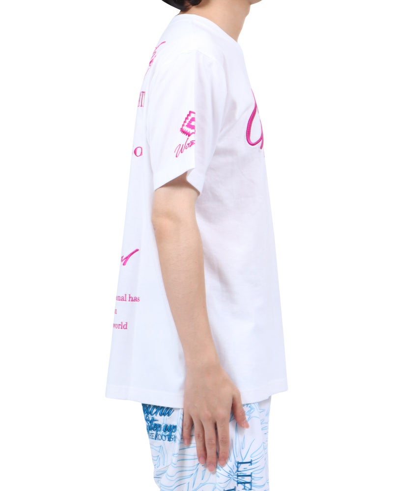 ホワイト：173cm63kg(Lサイズ着用)