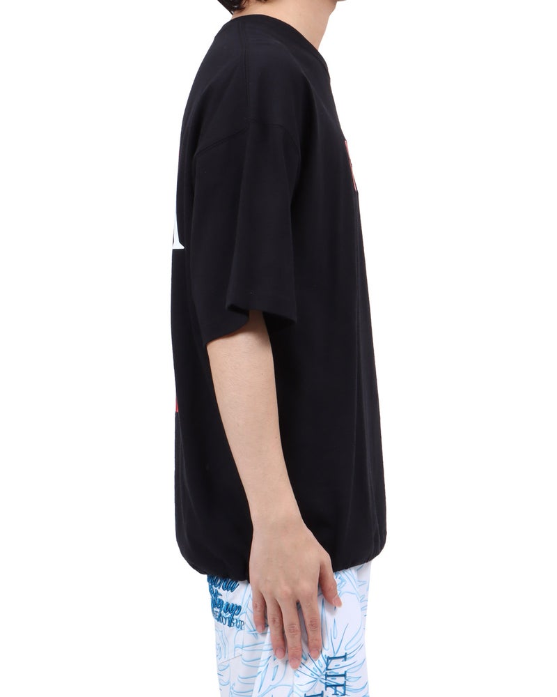 ブラック：173cm63kg(Lサイズ着用)