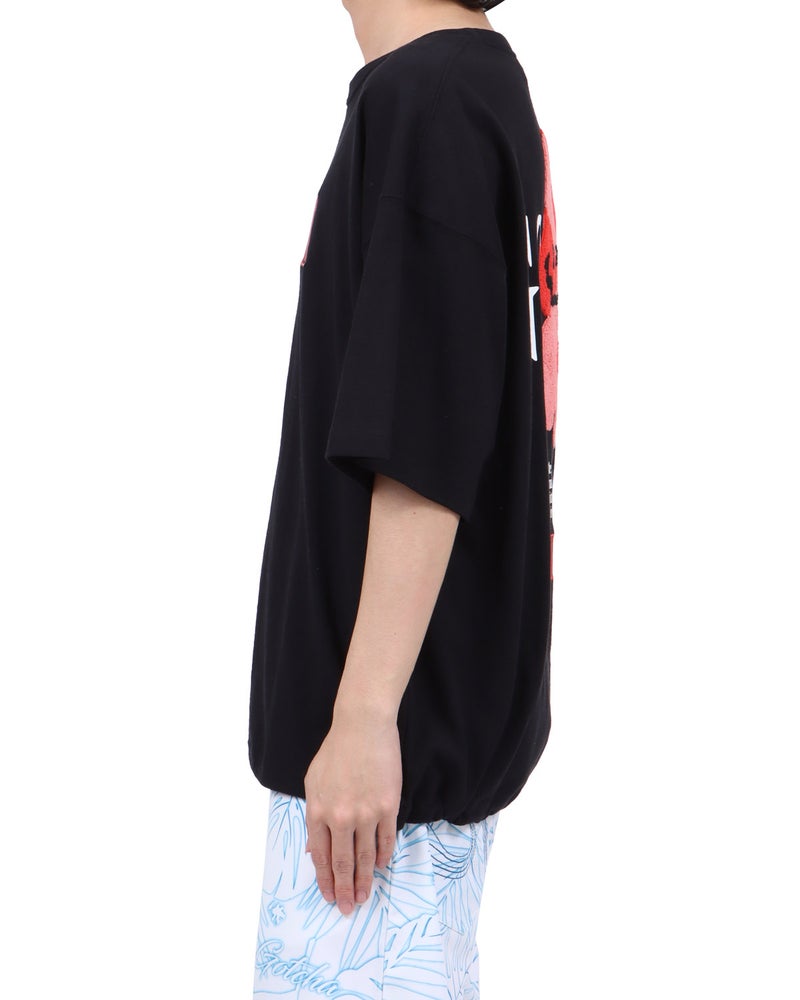 ブラック：173cm63kg(Lサイズ着用)