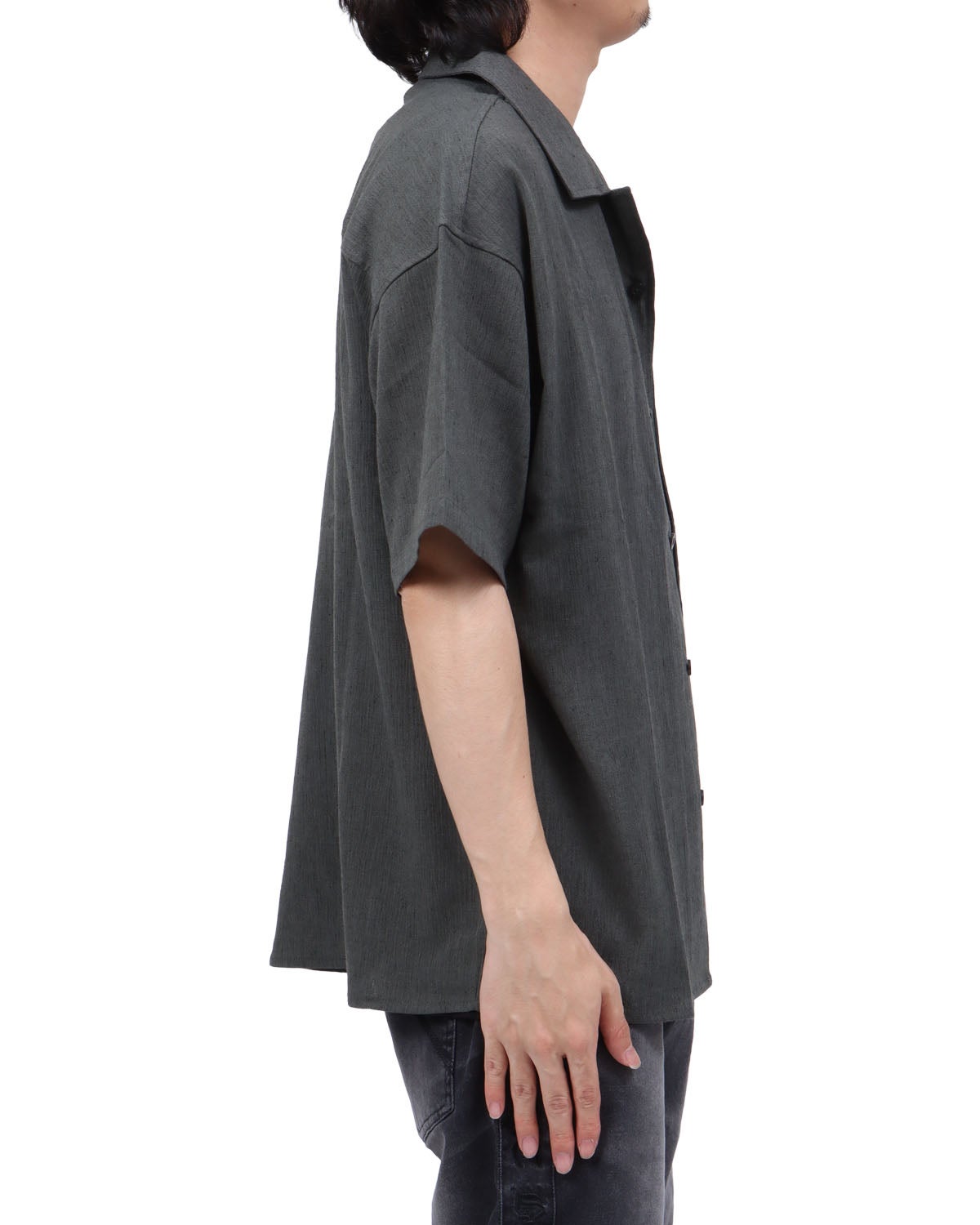 チャコール：173cm63kg(Lサイズ着用)