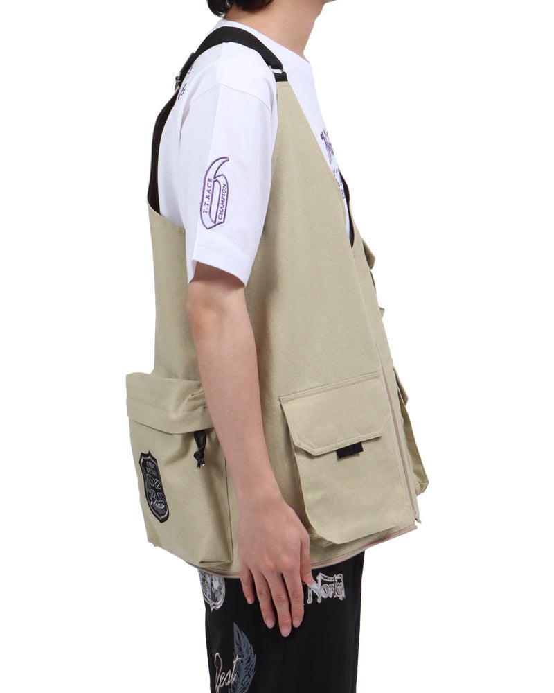 ベージュ：173cm63kg(Lサイズ着用)