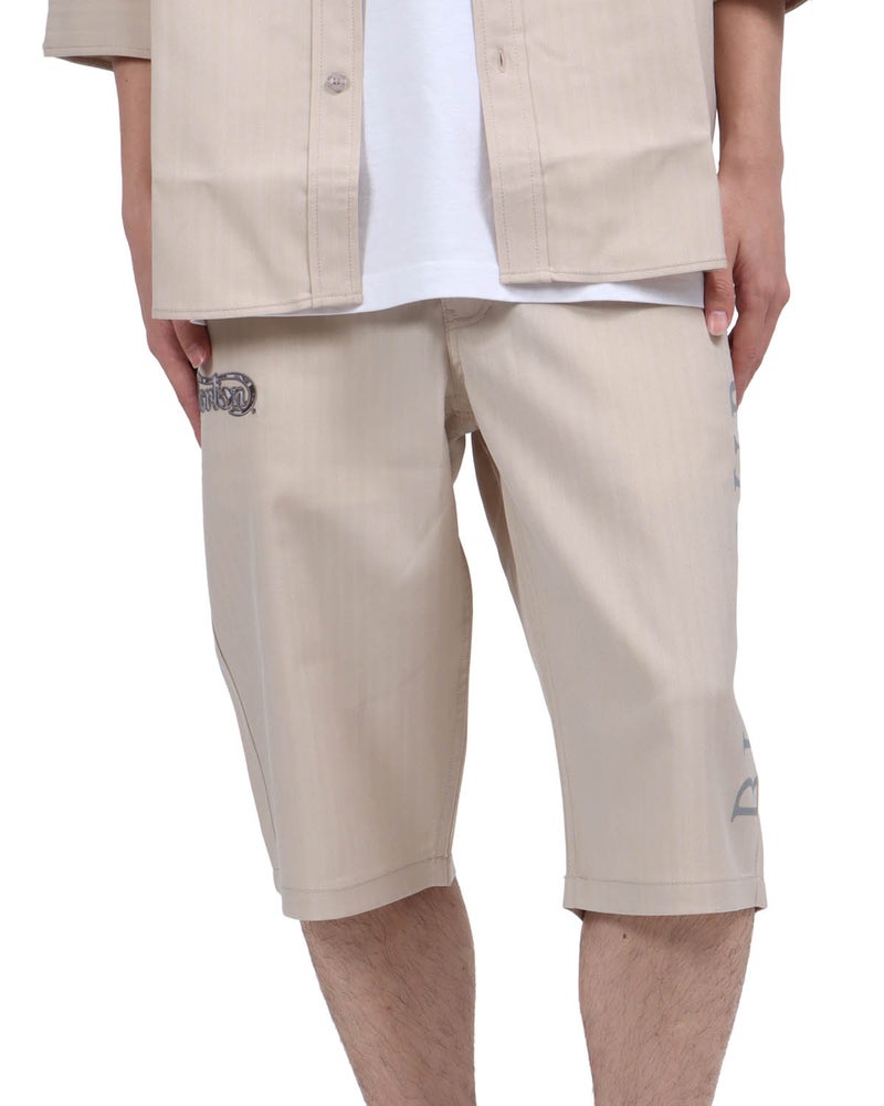 ベージュ：173cm63kg(Mサイズ着用)
