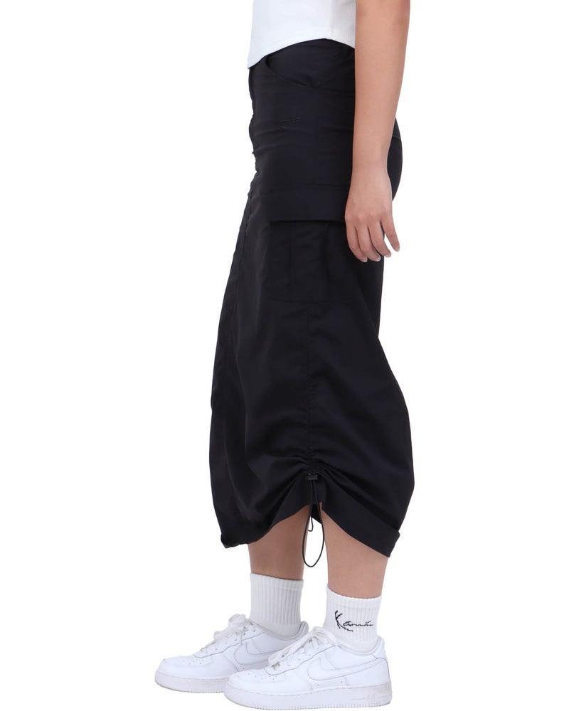 ブラック：167cm(Mサイズ着用)