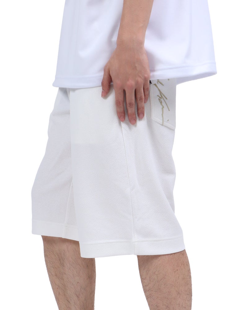 オフホワイト：173cm63kg(Lサイズ着用)