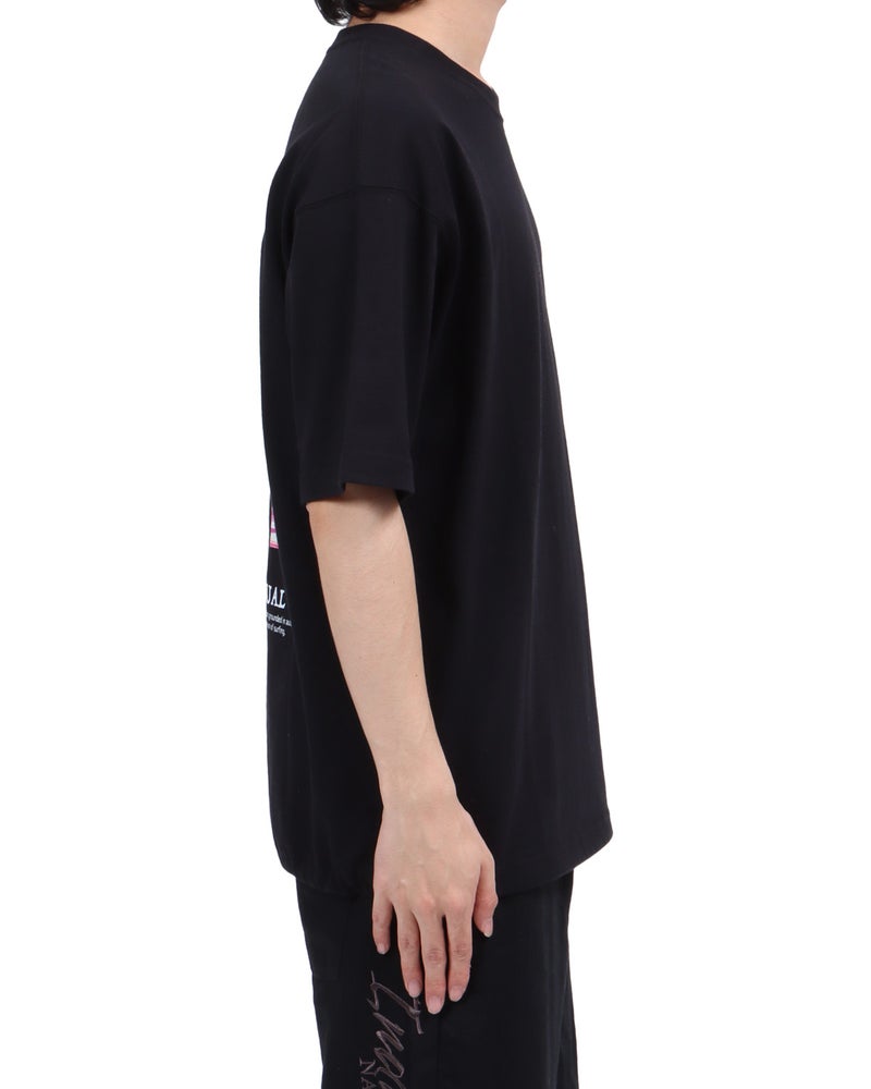 ブラック：173cm63kg(Lサイズ着用)