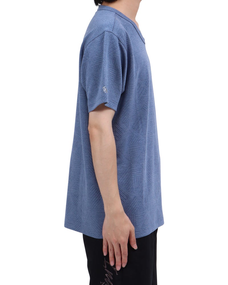 ブルー：173cm63kg(Lサイズ着用)