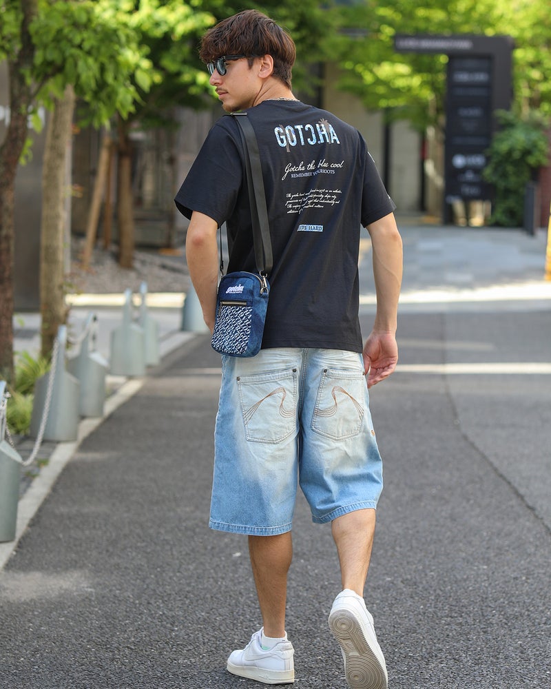 ブラック：180cm/70kg(Lサイズ着用)