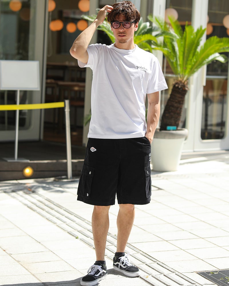 ホワイト：180cm/70kg(Lサイズ着用)