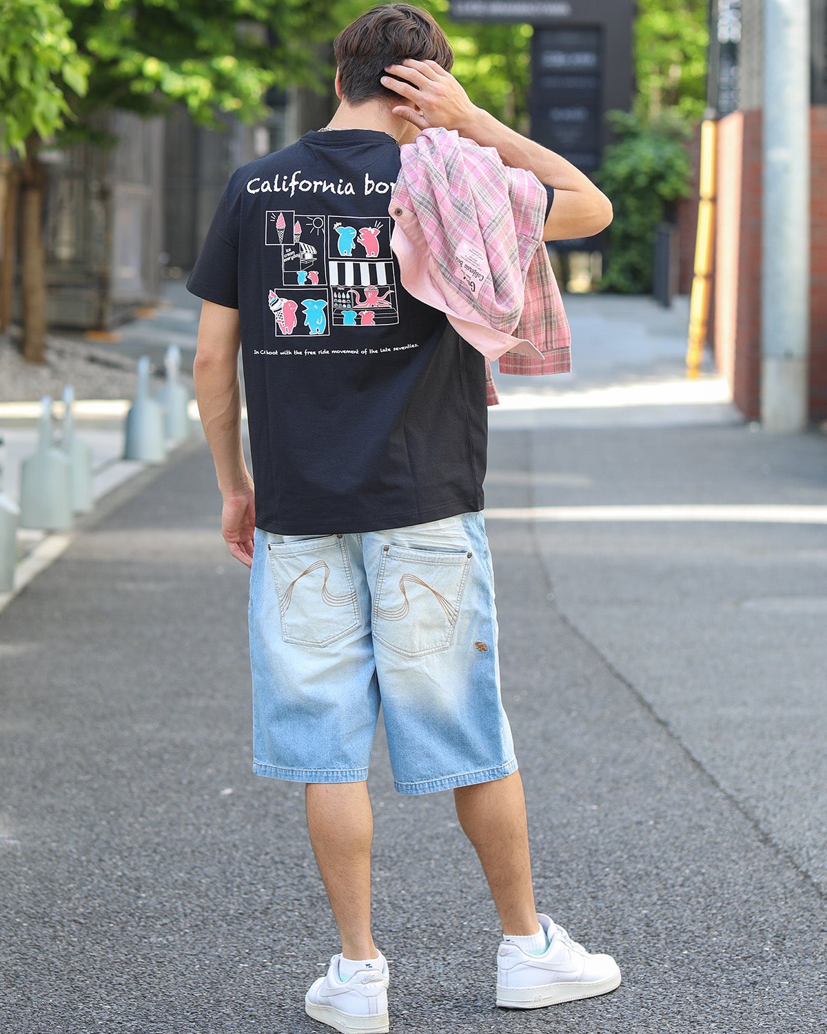 ブラック：180cm/70kg(Lサイズ着用)