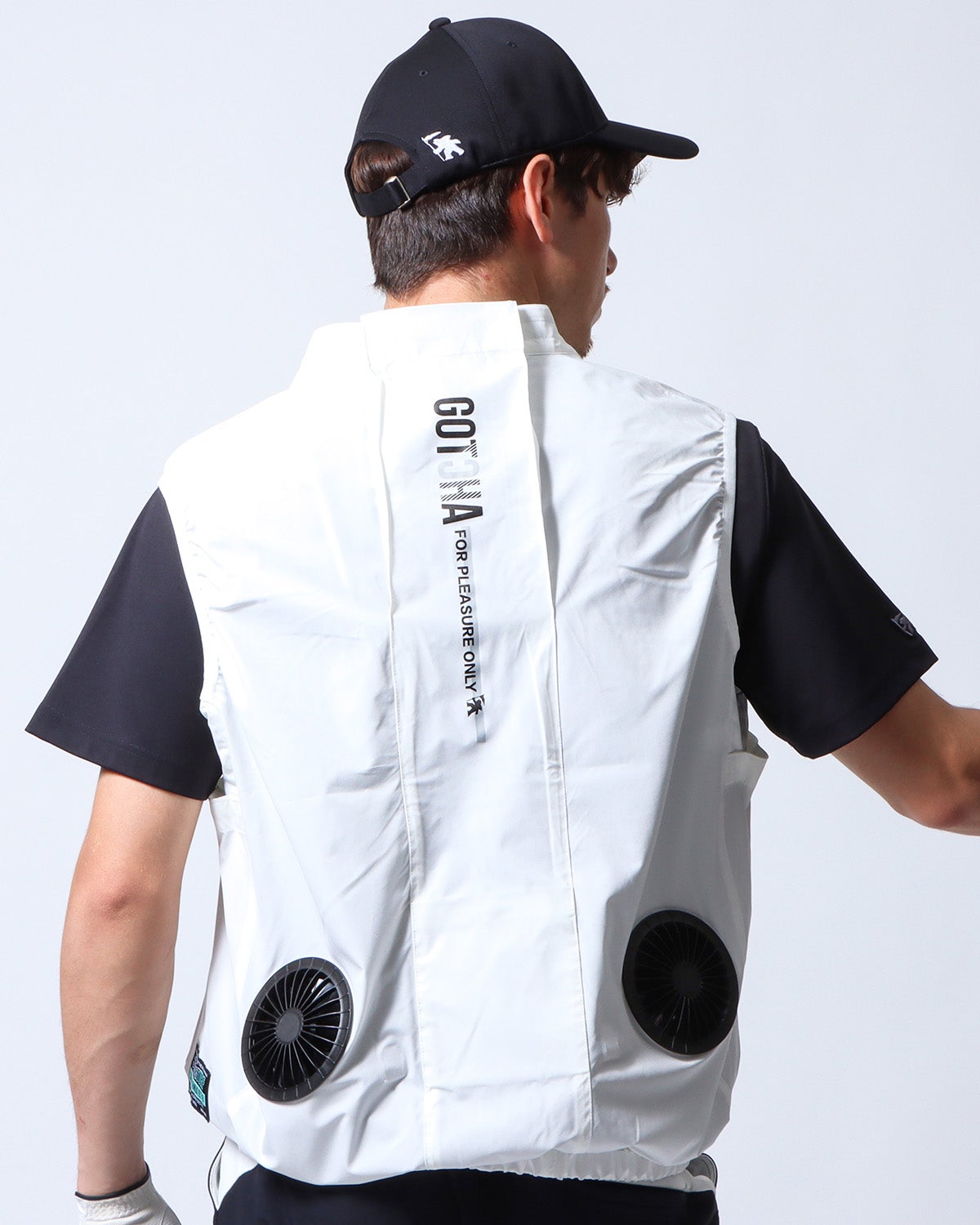 ホワイト：180cm/70kg(Lサイズ着用)
