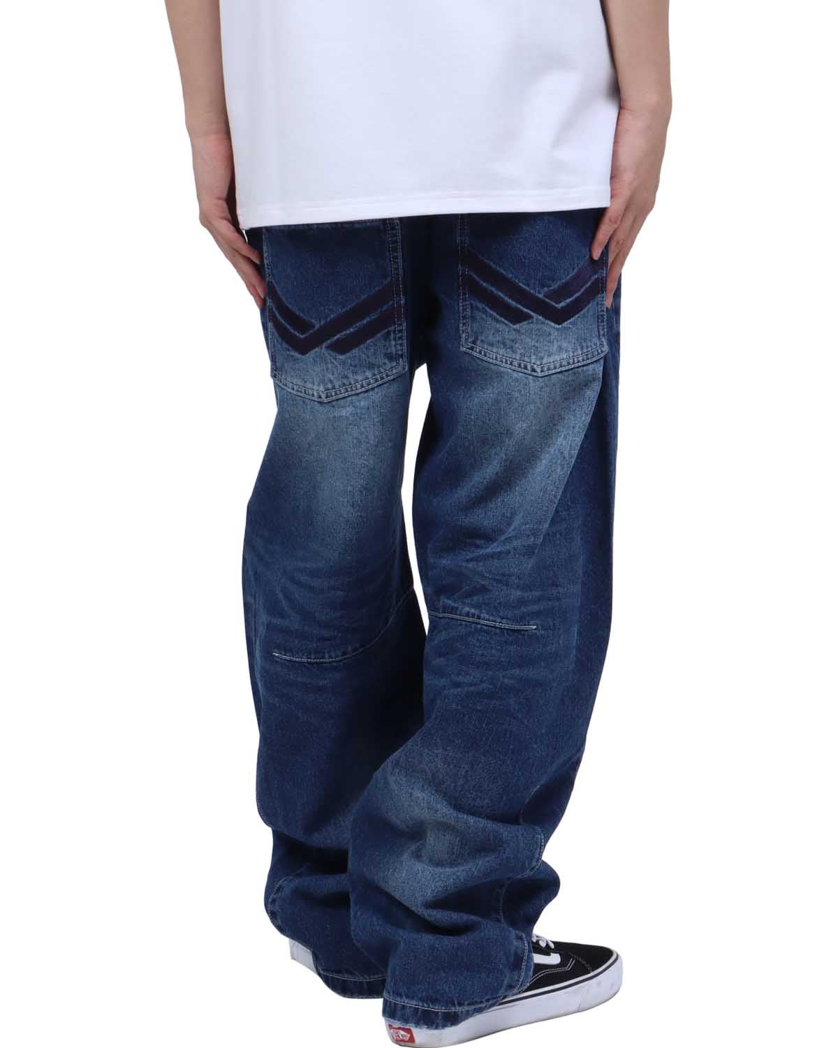 インディゴ：173cm63kg(34inc着用)