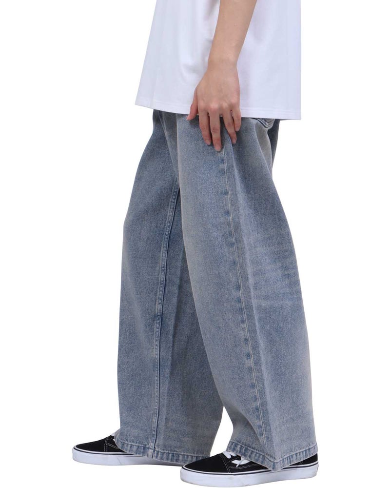 ブリーチ：173cm63kg(32inc着用)