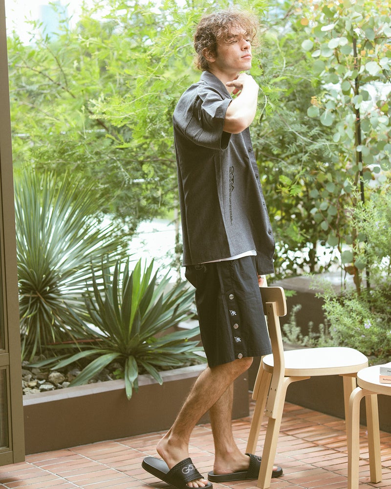 ブラック：175cm/66kg(Lサイズ着用)