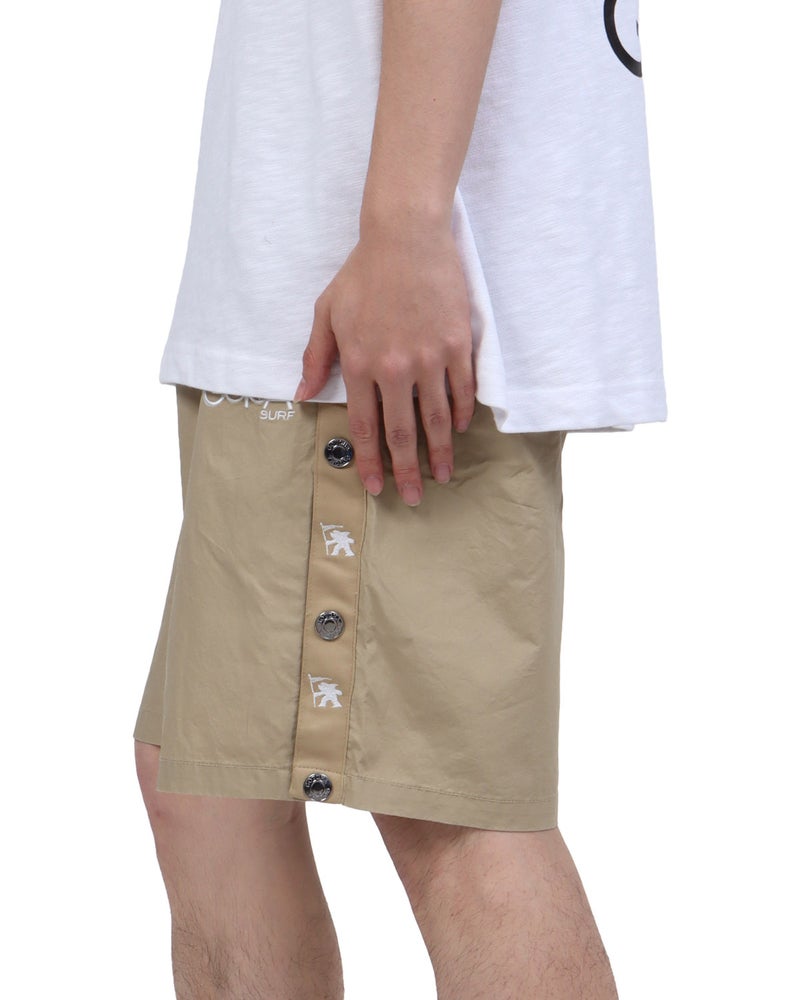 ピグメントオレンジ：173cm63kg(Mサイズ着用)