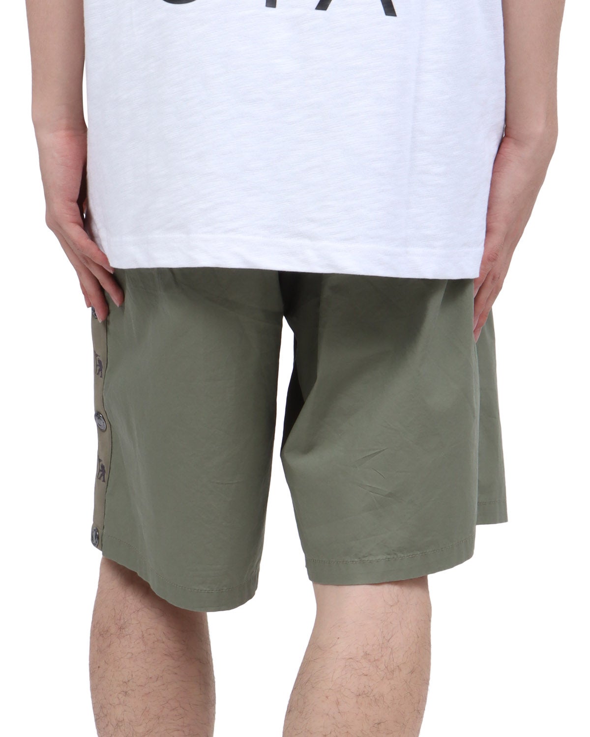 カーキ：173cm63kg(Lサイズ着用)
